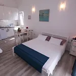Apartment Luka *