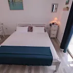 Luka Apartment *