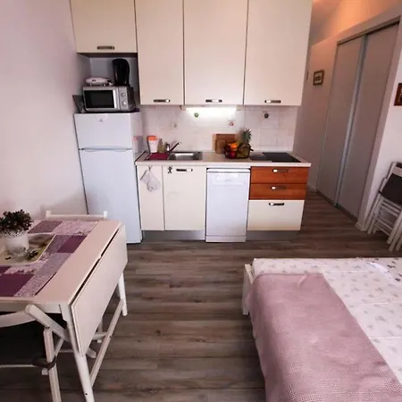 Luka * Rogoznica (Sibenik-Knin)