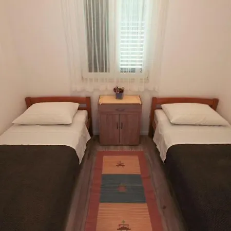 Luka * Rogoznica (Sibenik-Knin)