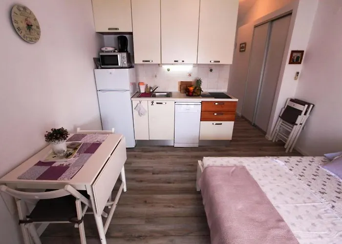 Luka * Rogoznica (Sibenik-Knin)